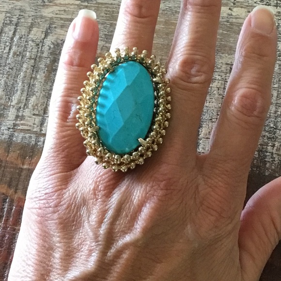 Kendra Scott Large Stone Turquoise Oval Cocktail Ring - Picture 1 of 7